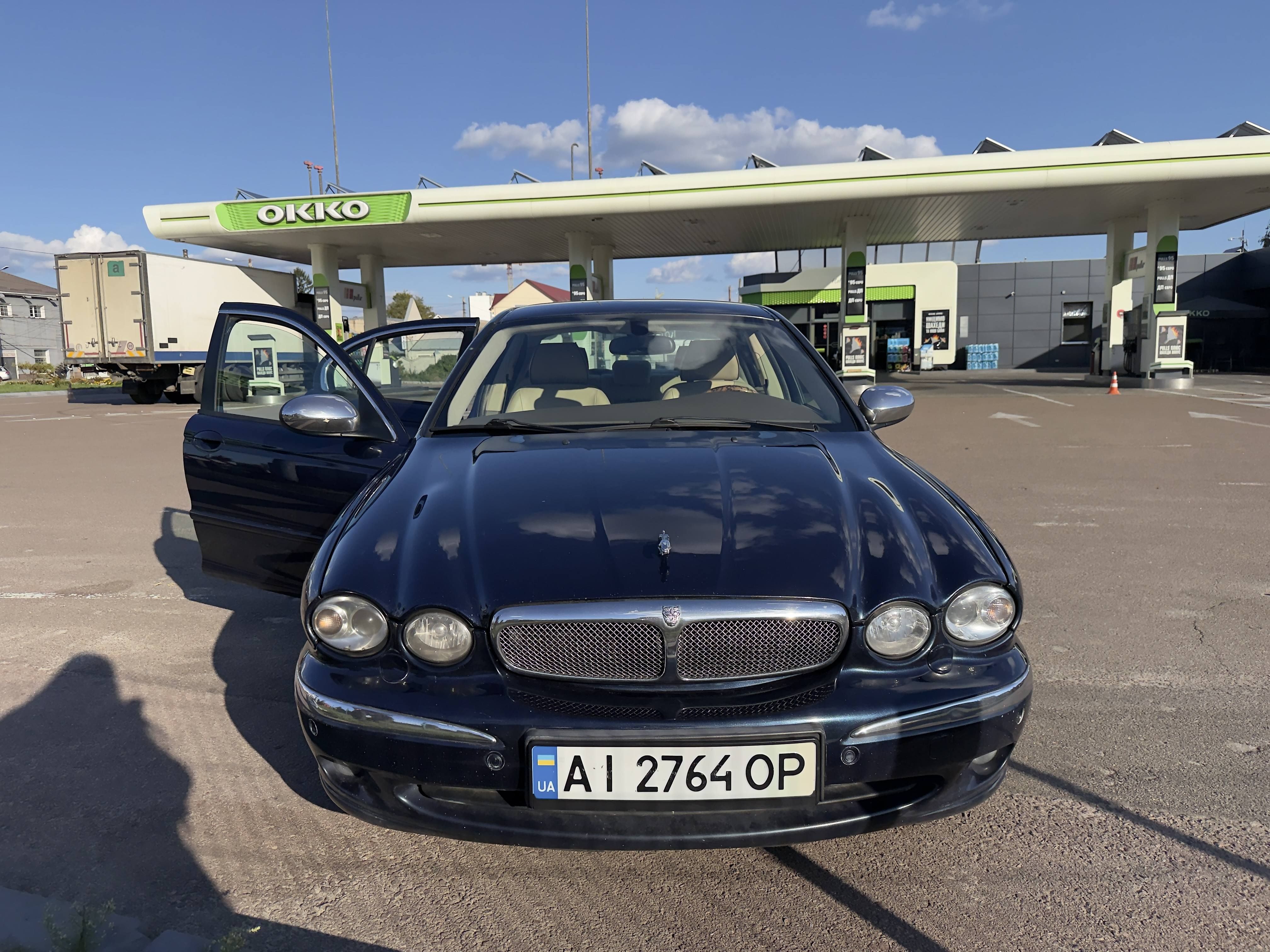 Jaguar X-Type
